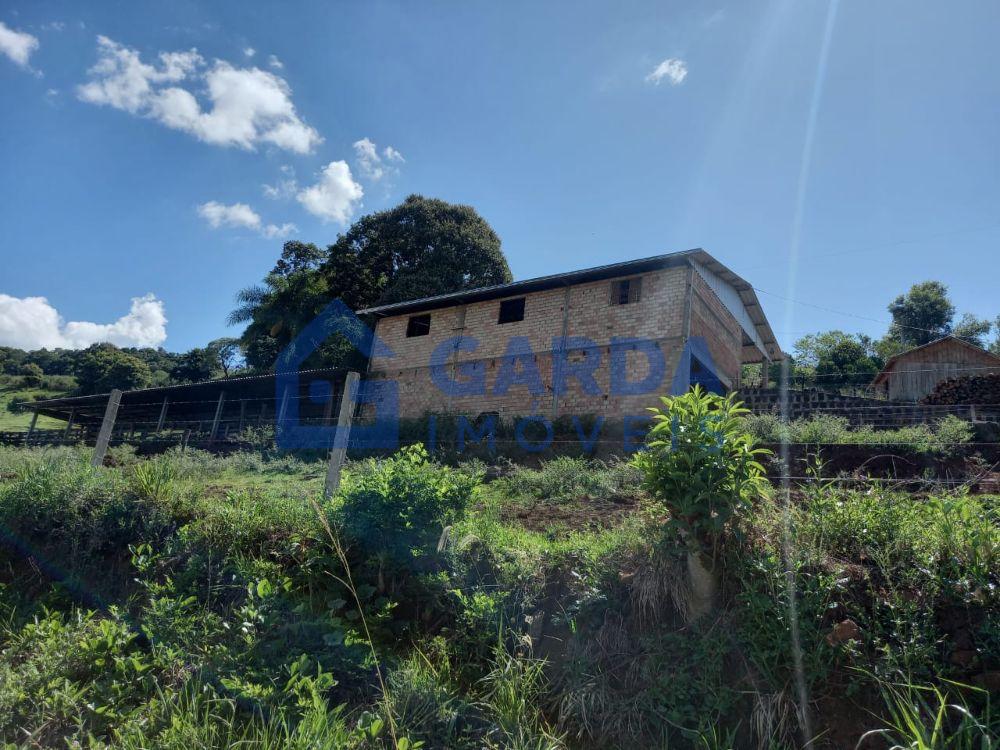 Garda Imveis em So Loureno do Oeste/SC