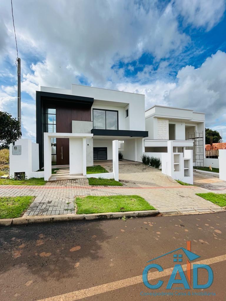 LINDA CASA COM ACABAMENTO PRIMOROSO E ARQUITETURA INOVADORA