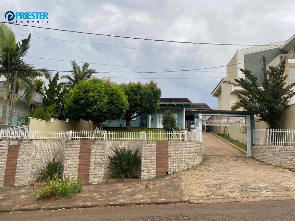 LINDA CASA LOCALIZADA NO BAIRRO VILA NOVA 