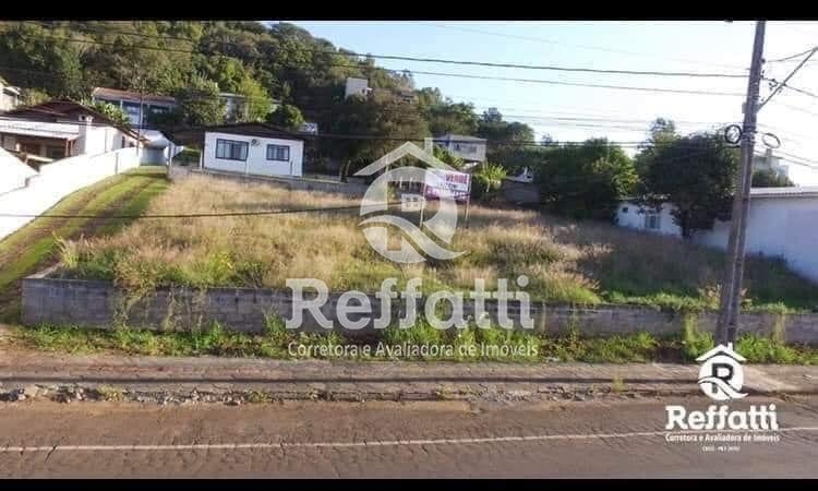 Terreno Comercial  de 1.822.22m2, Próximo ao Mercado Grizon em Francisco Beltrão