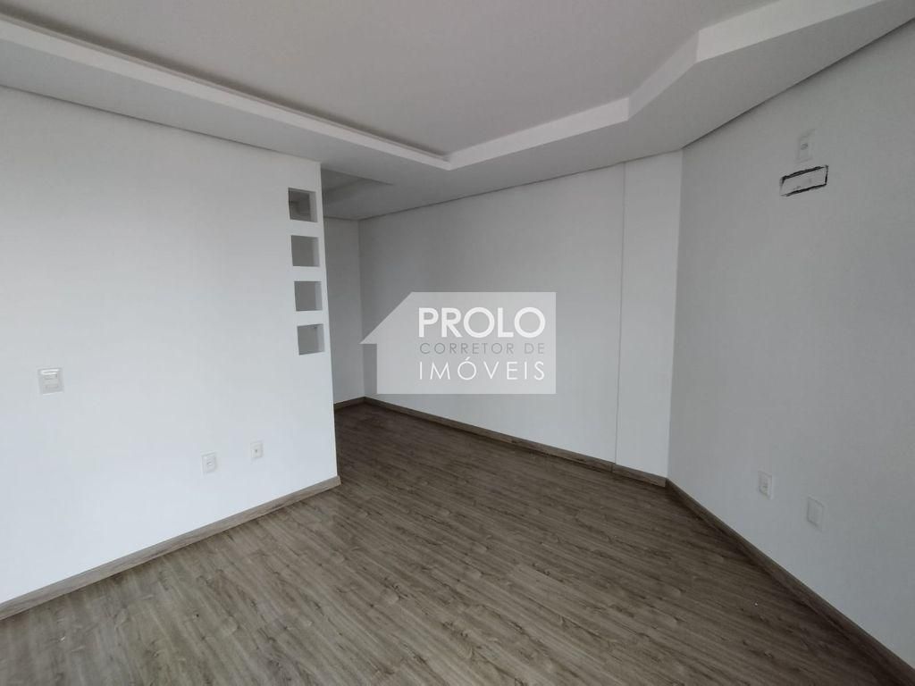 APARTAMENTO NA REA CENTRAL.