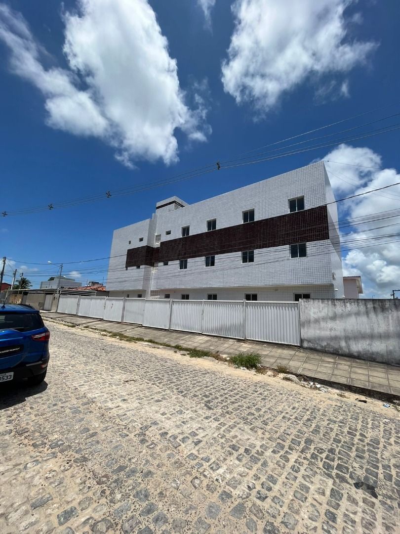 1 Apartamento de 56 m² Muçumagro - João Pessoa, à venda por R$...