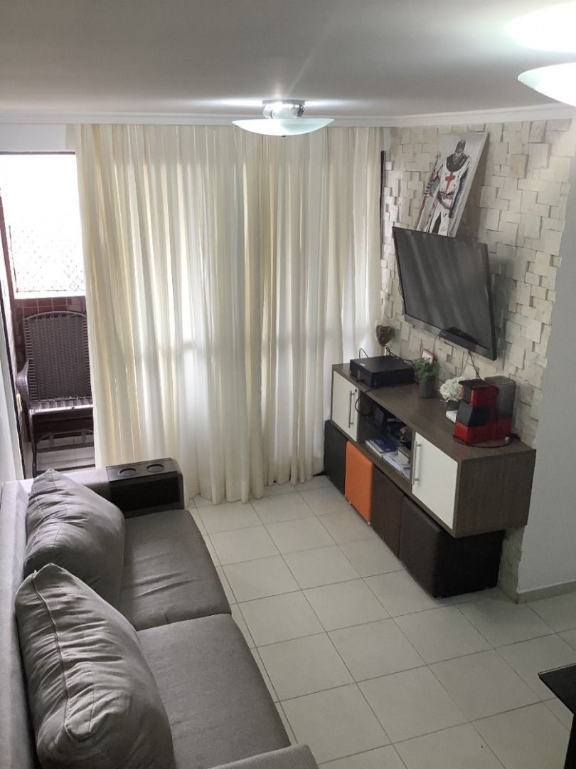 Apartamento com 3 quartos, à venda por R$ 300.000- Bancários -...