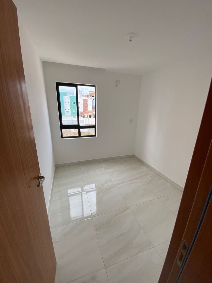 Apartamento a venda no Bancários R$ 285.000