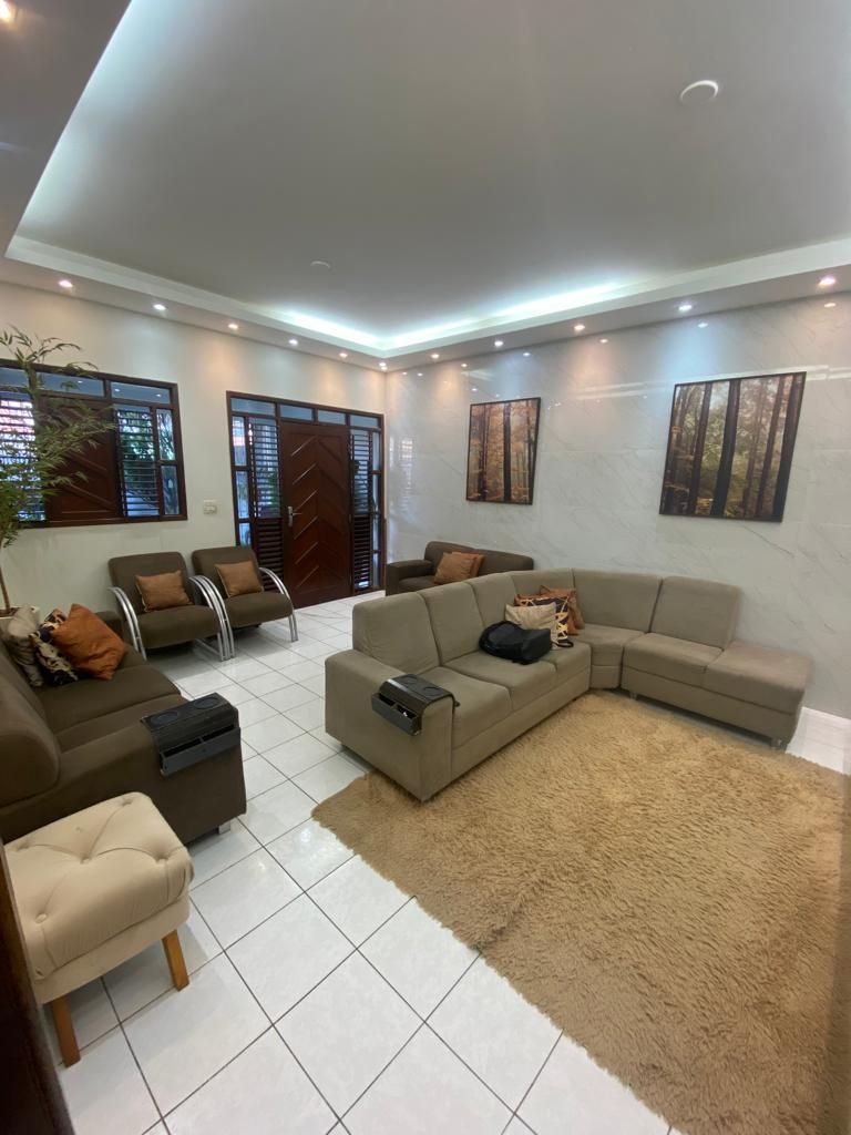 Casa com 3 dormitórios à venda, 160 m² por R$ 500.000,00 - Ern...