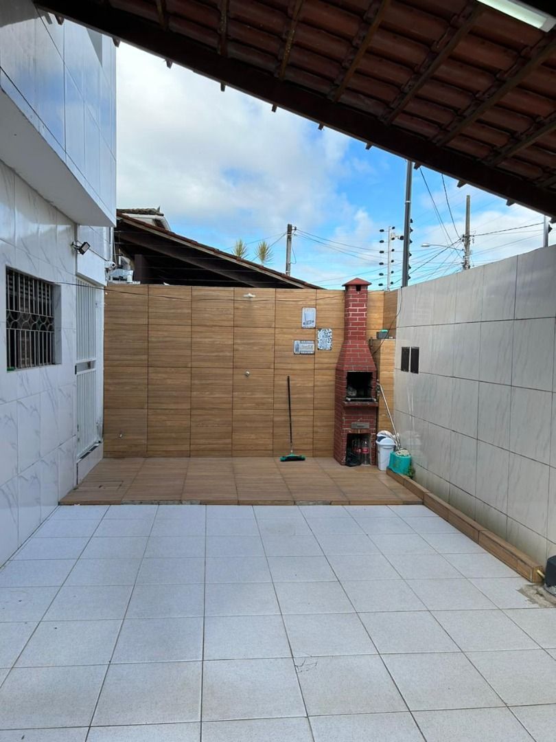 Casa com 6 quartos, à venda por R$ 380.000- Ernesto Geisel - J...