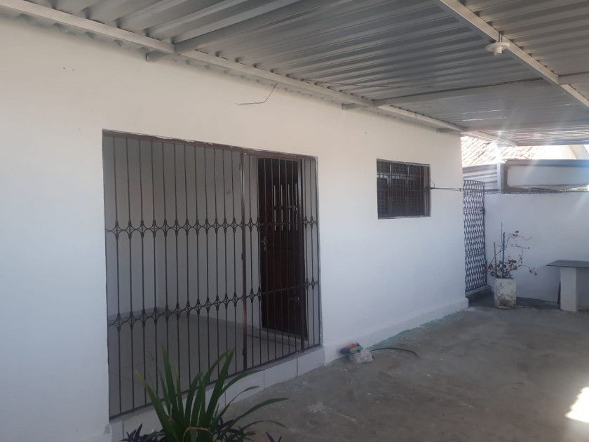 1 Casa Valentina de Figueiredo - João Pessoa, à venda por R$ 2...