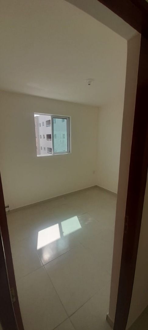 Apartamento com 3 dormitórios à venda por R$ 185.000 - Cristo ...