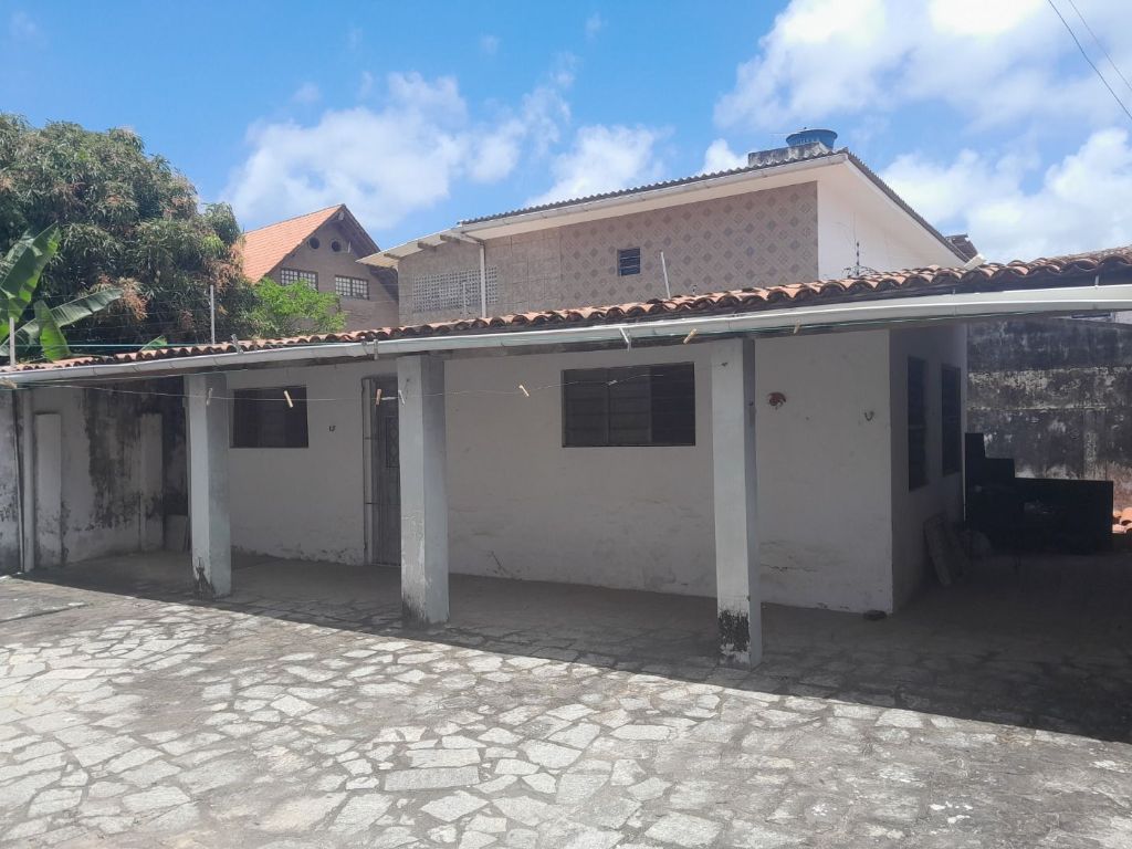 1 Casa de 360 m² Cabedelo - Cabedelo, à venda por R$ 750.000