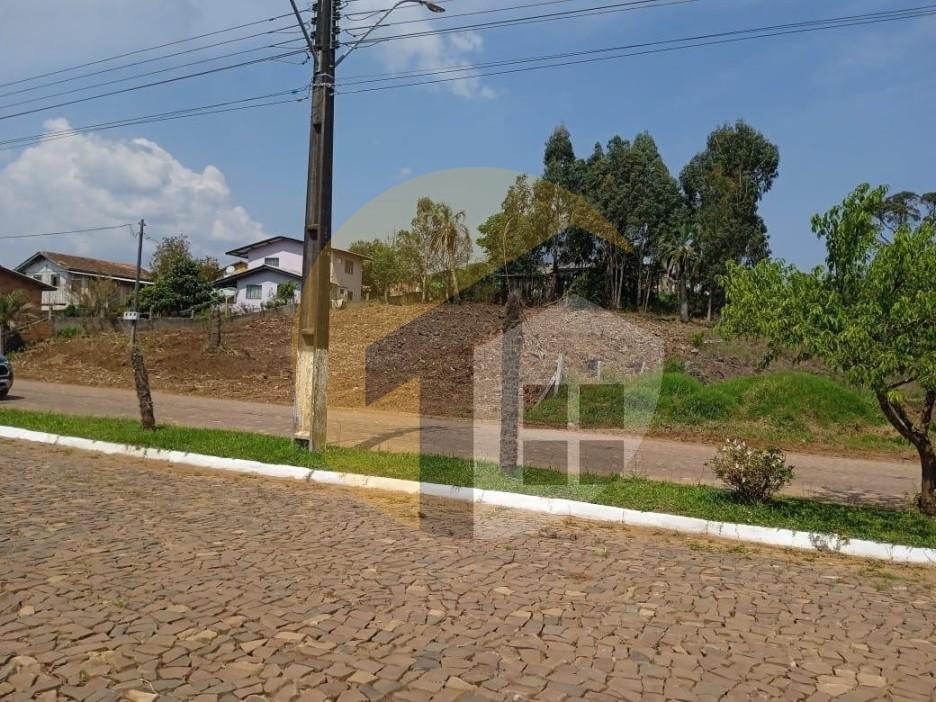 VENDE-SE TERRENO EM CORONEL DOMINGOS SOARES