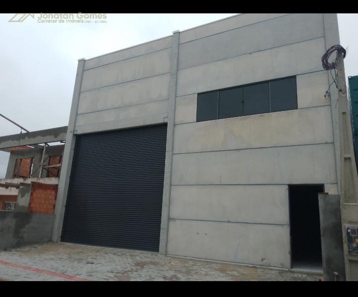 BARRAC?O COMERCIAL PARA LOCA??O 