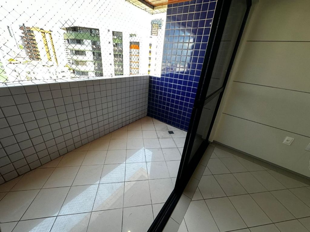 Apartamento com 3 dormitórios à venda, 98 m² por R$ 500.000 - ...