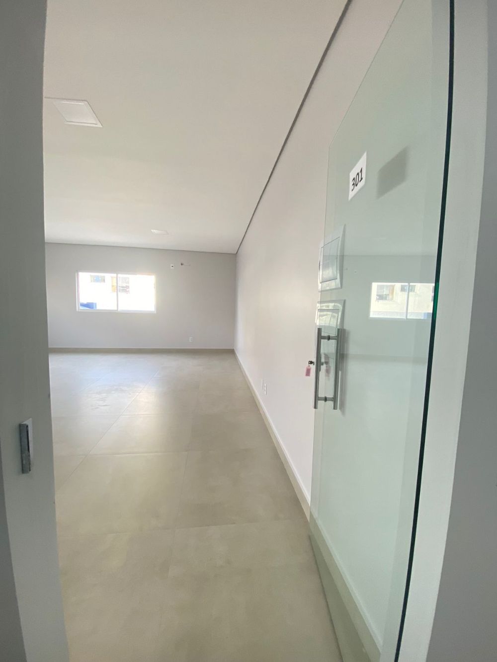 SALA COMERCIAL NOVA NO 2 ANDAR