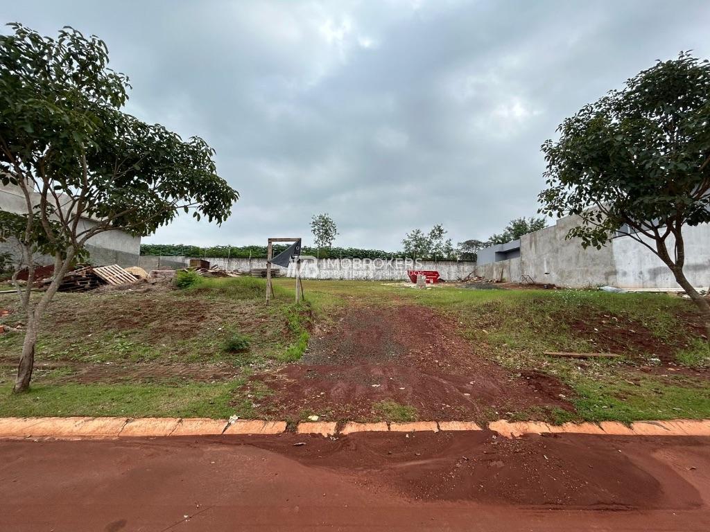 Terreno à venda no bairro - Campos do Iguaçu, em Foz do Iguaçu-PR