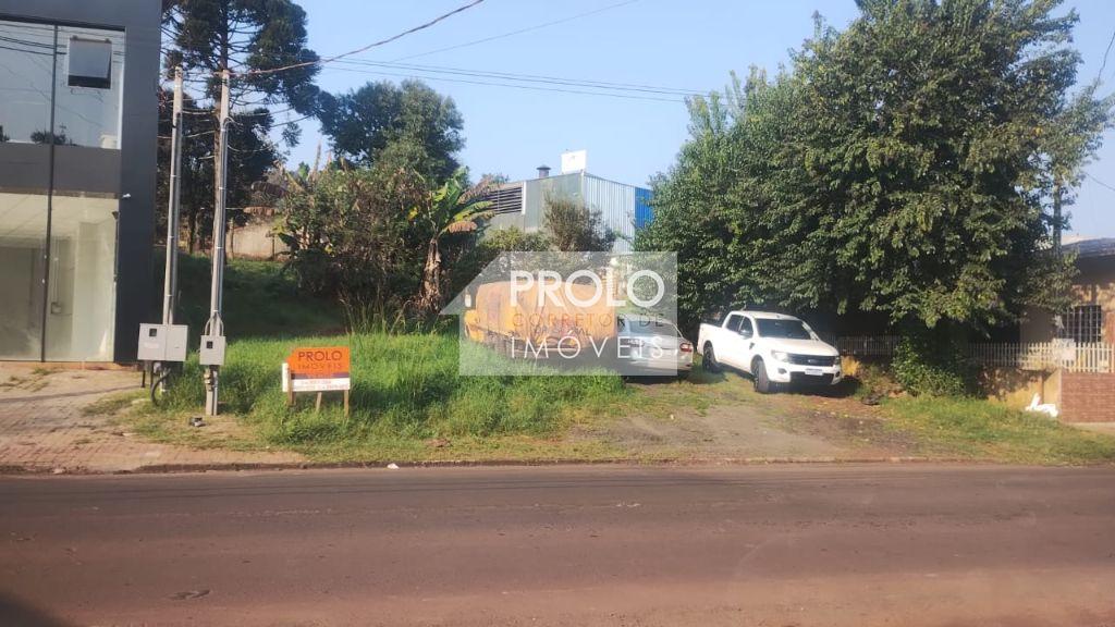 LOTE BEM LOCALIZADO PARA COMRCIO OU RESIDNCIA