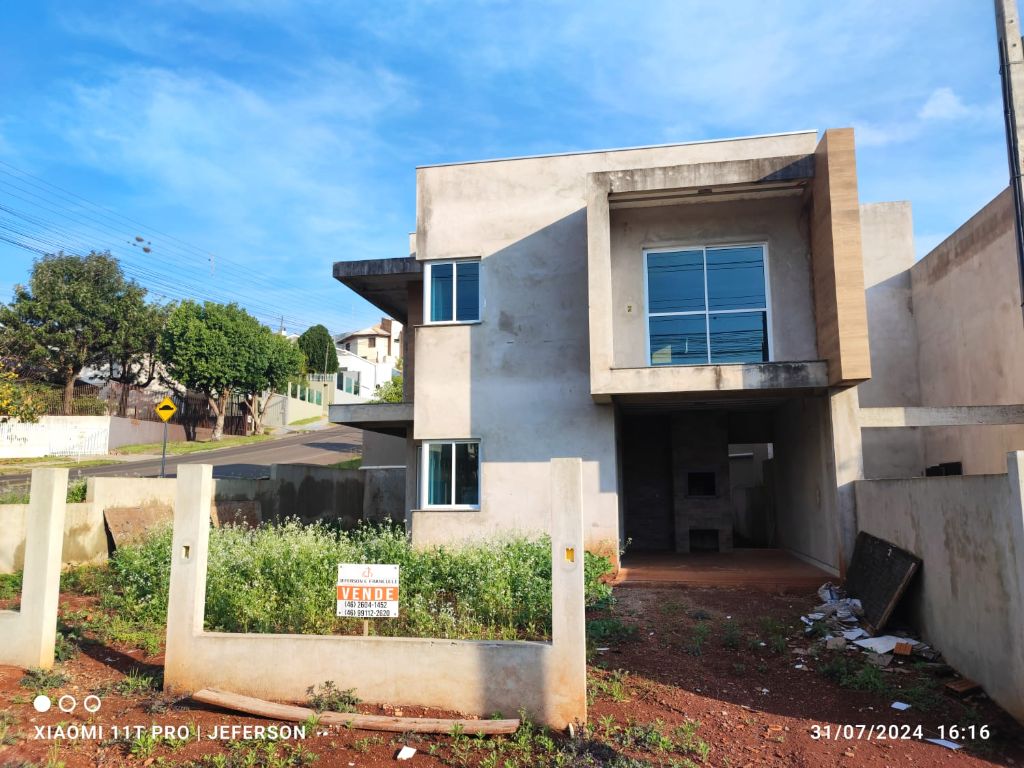 🏘VENDO SOBRADO EM FASE DE ACABAMENTO NO BAIRRO PINHEIRINHO EM PATO BRANC