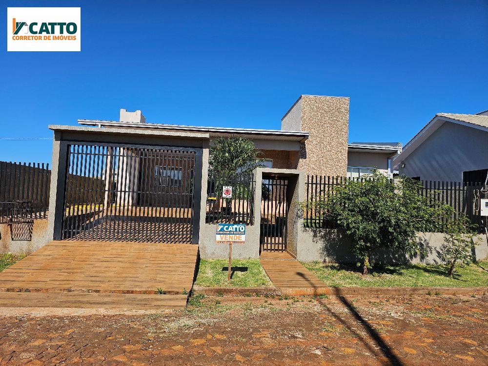 LINDA CASA COM PISCINA NO LOTEAMENTO COOHABEL, EM SANTA IZABEL DO OESTE-PR