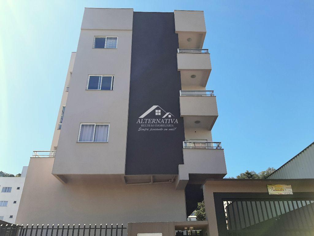 APARTAMENTO FRENTE VALANDRO I COM 01 SUTE E 02 QUARTOS 