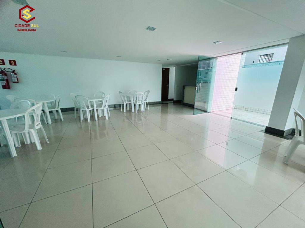 Apartamento com 3 dormitórios à venda, 84 m² por R$ 690.000,00...