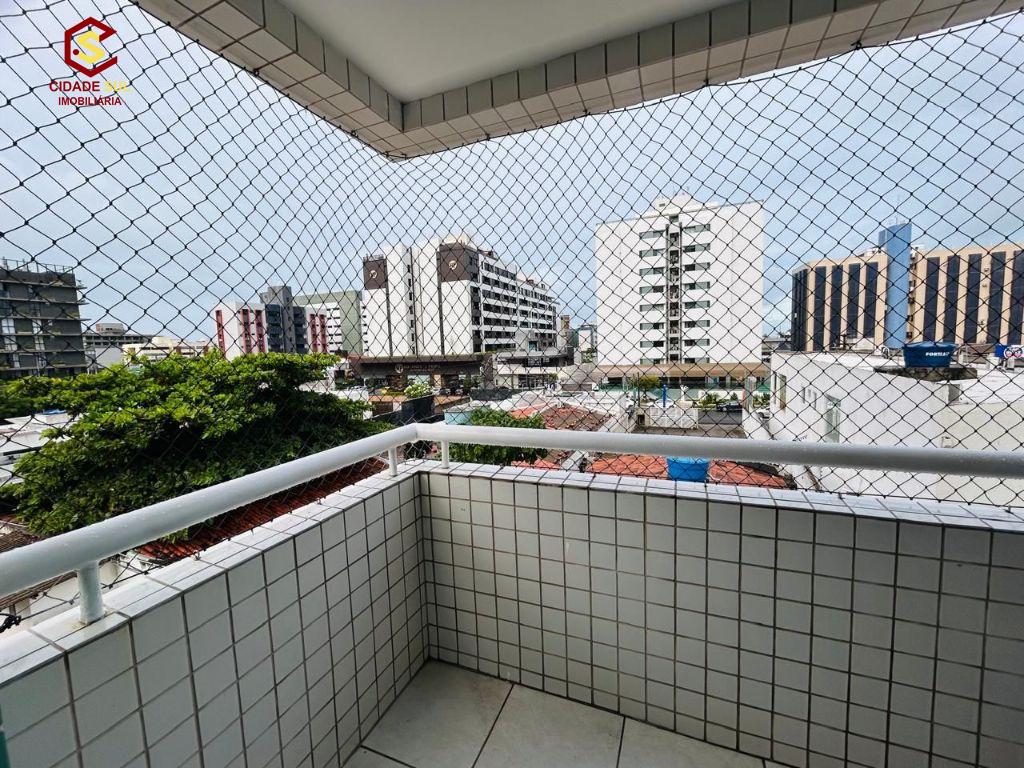 Apartamento com 3 dormitórios à venda, 84 m² por R$ 690.000,00...