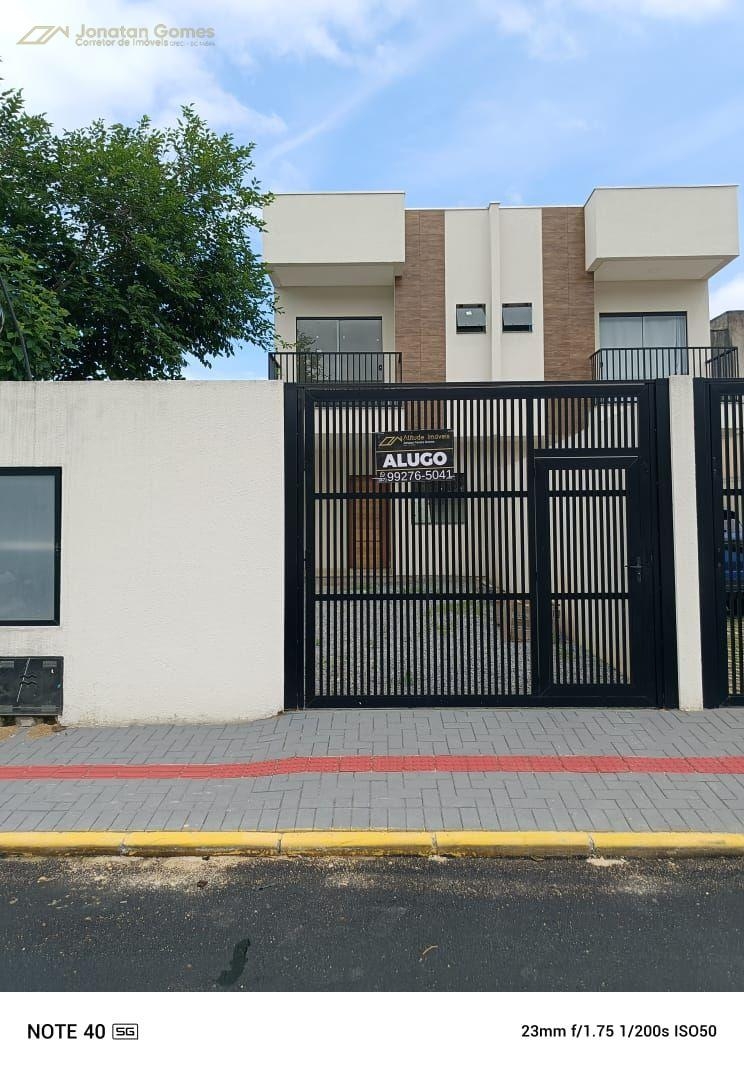 SOBRADO 3 QUARTOS