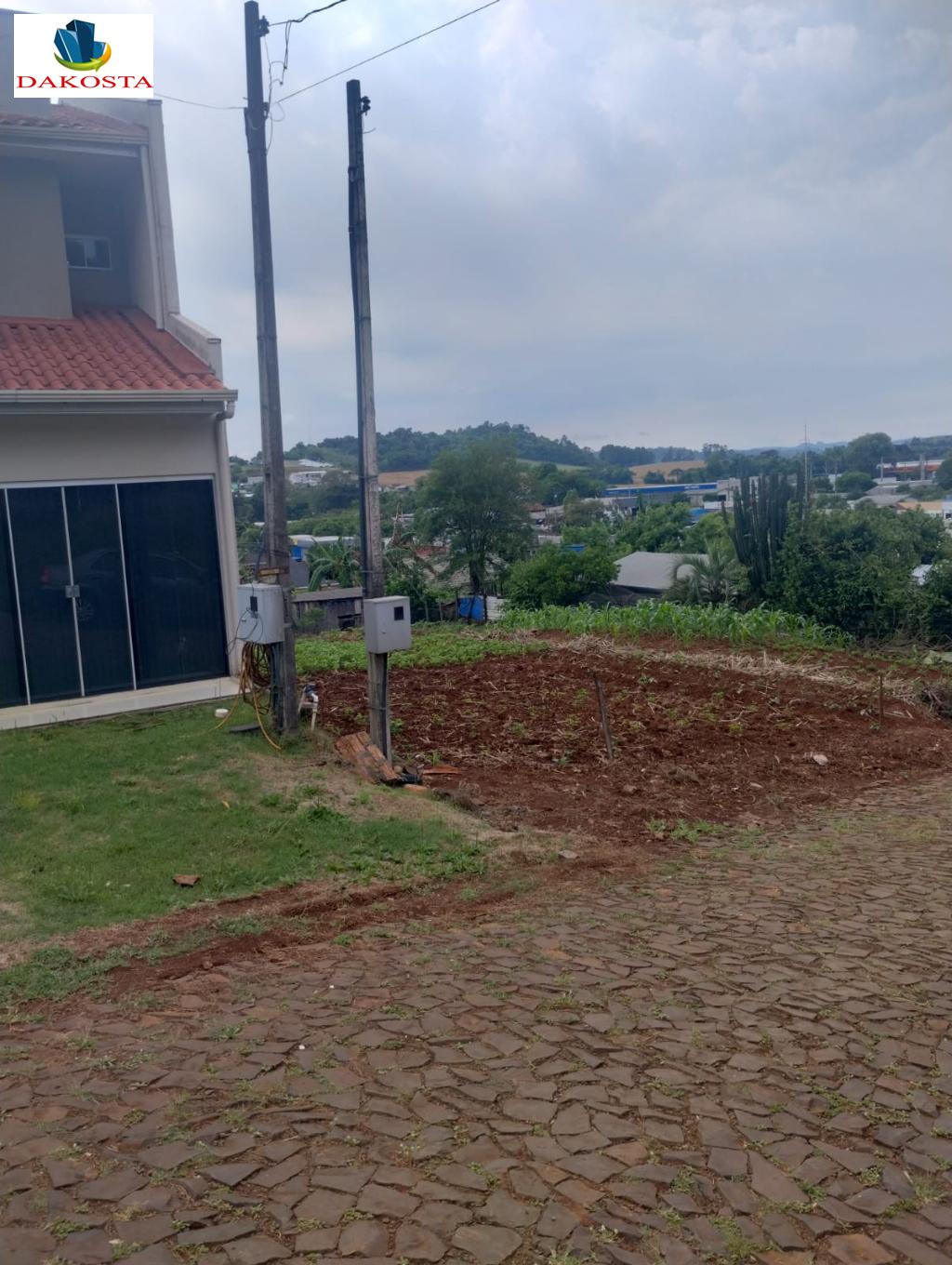 Lote com 382.30 m Prximo ao centro