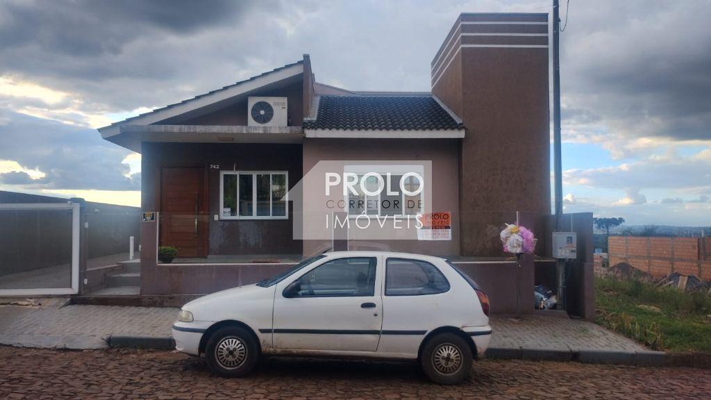 CASA MOBILIADA EM MARMELEIRO