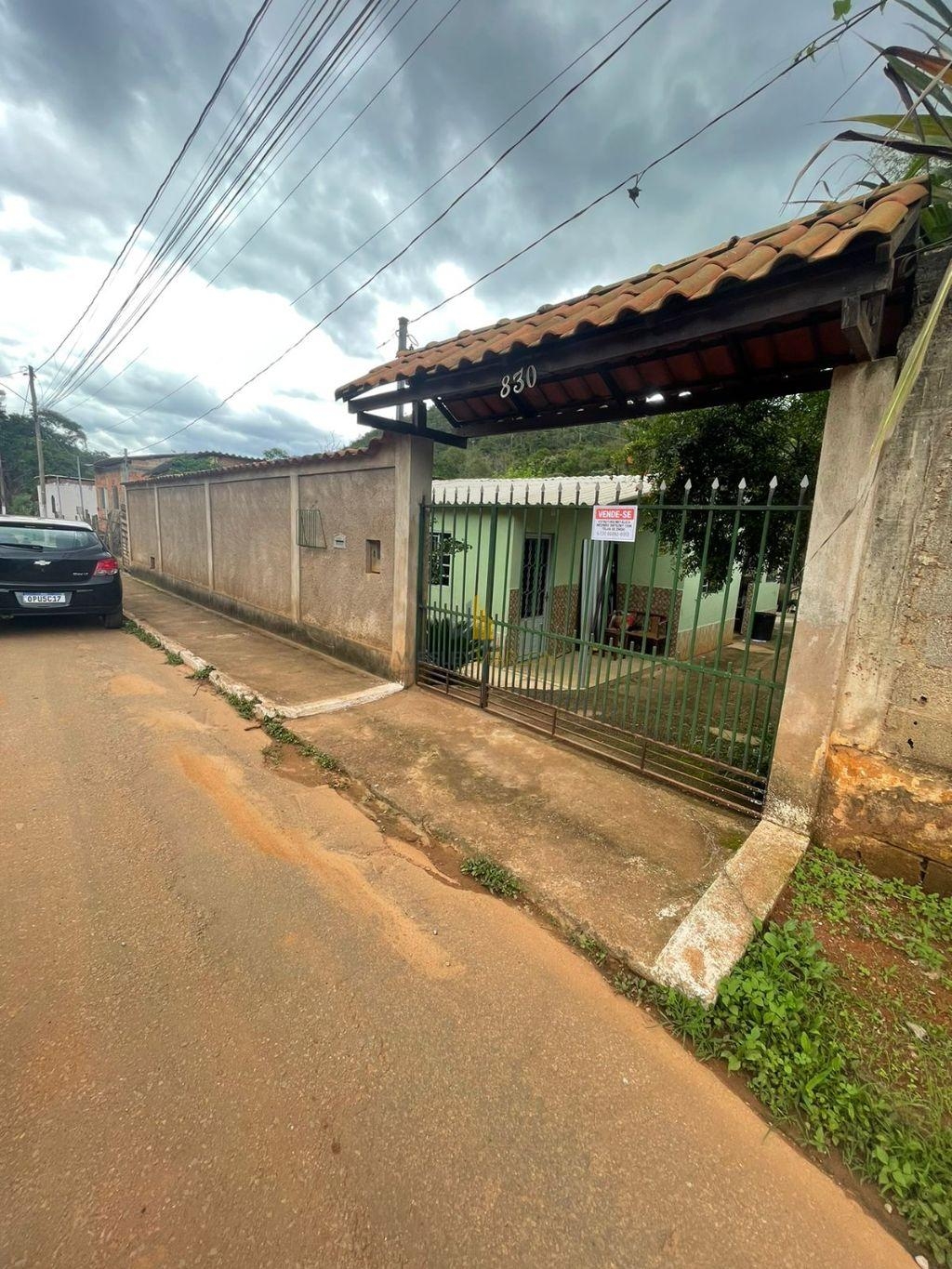 CASA Á VENDA