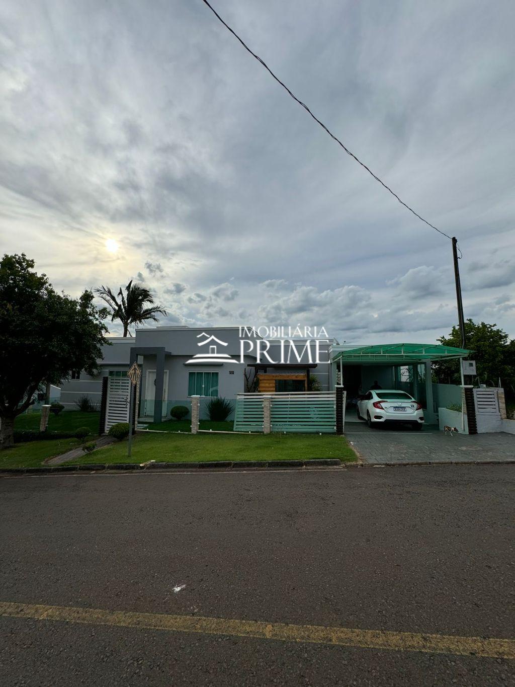 Casa à venda no bairro Jardim Floresta