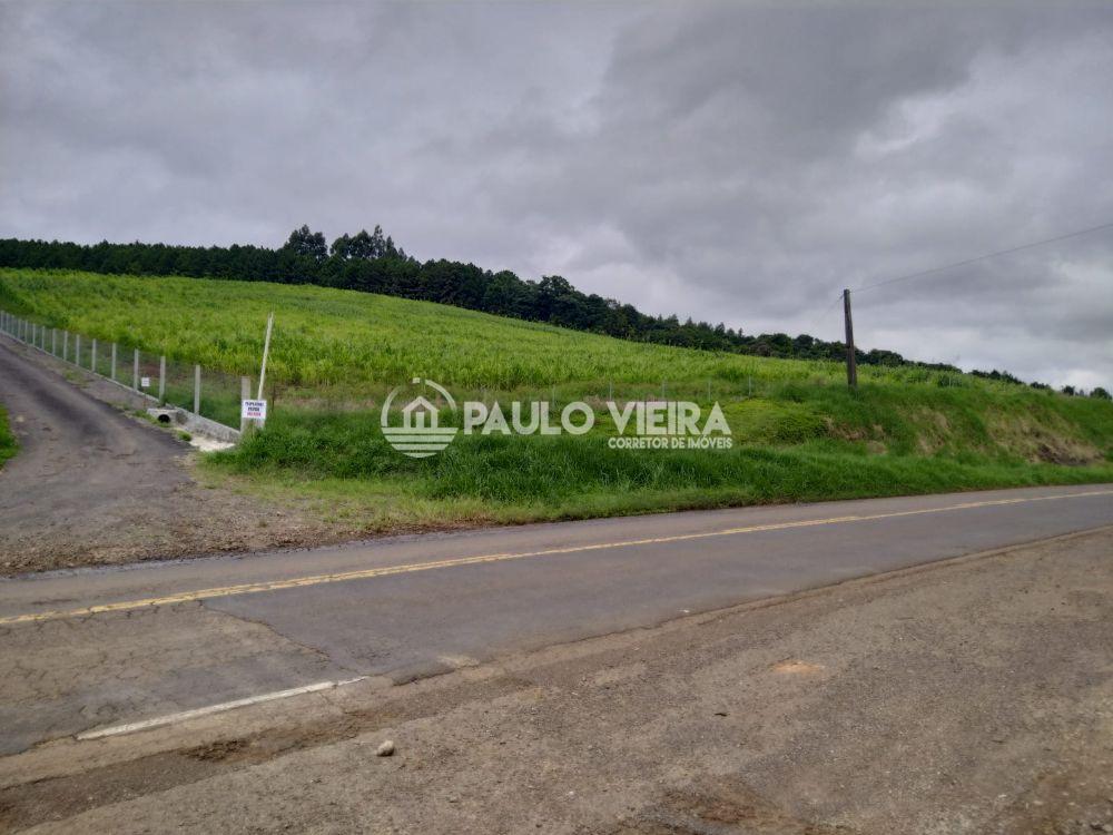 ÁREA RURAL COM 44.894,18M2