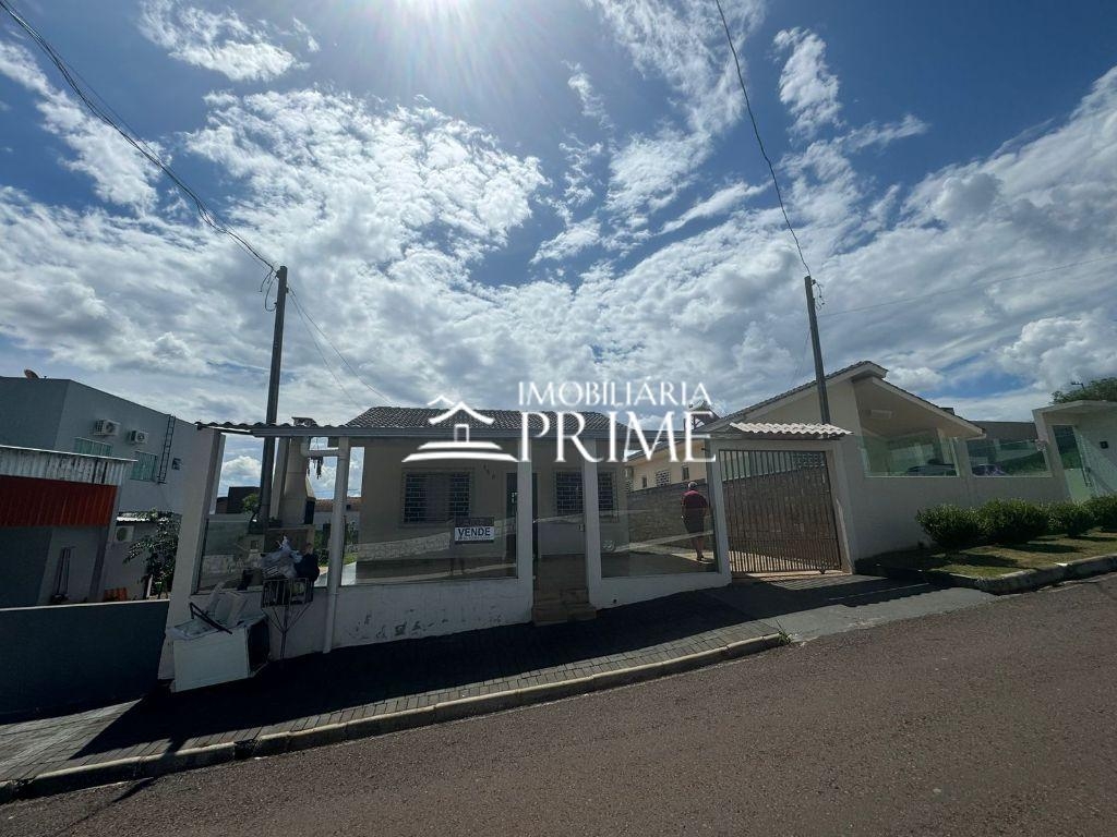 Casa à venda no bairro Jardim Floresta 