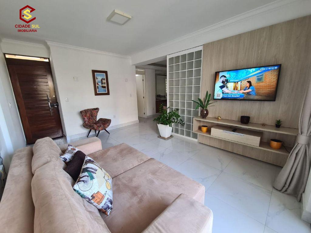 Apartamento com 3 dormitórios à venda, 112 m² por R$ 670.000,0...