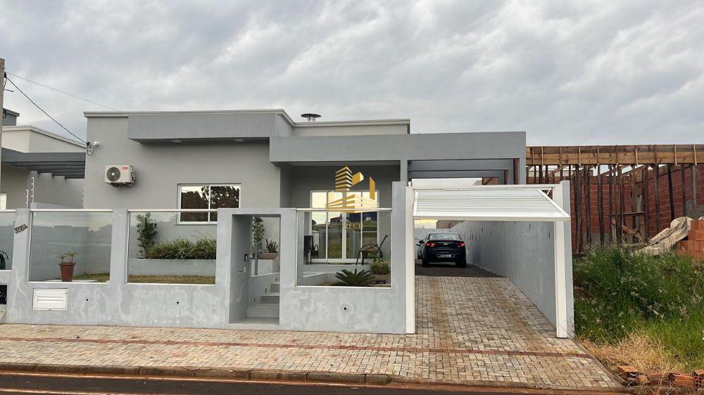 LINDA CASA ALTO PADRÃO EM ÓTIMA LOCALIZAÇÃO