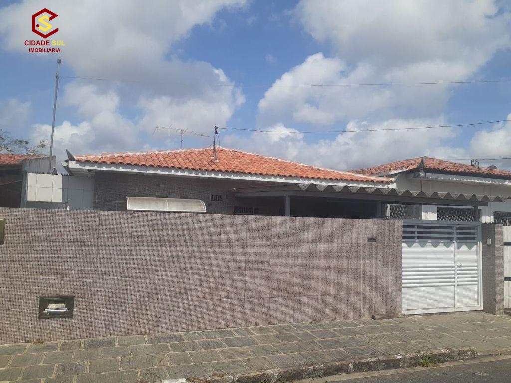 Casa com 3 quartos, 111 m², à venda por R$ 320.000- Mangabeira...