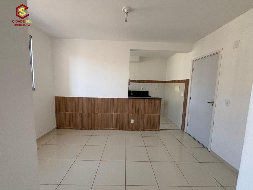 Apartamento com 2 dormitórios à venda por R$ 100.000,00 - Erna...