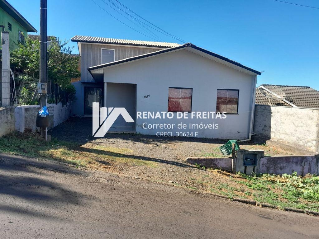 Terreno com duas casas no Lot. Meneguetti 