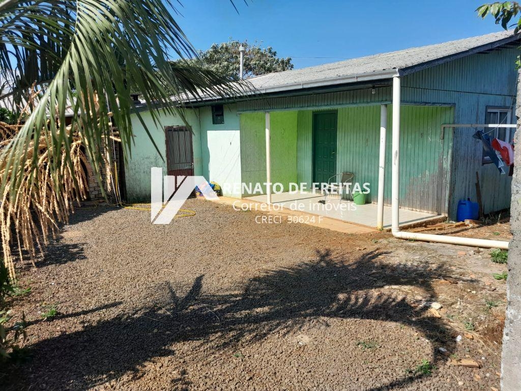 Casa de fundos