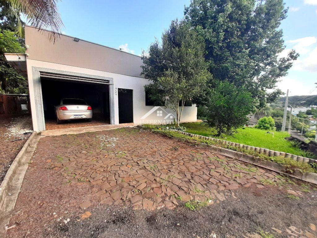 CASA EM EXCELENTE LOCALIZAO