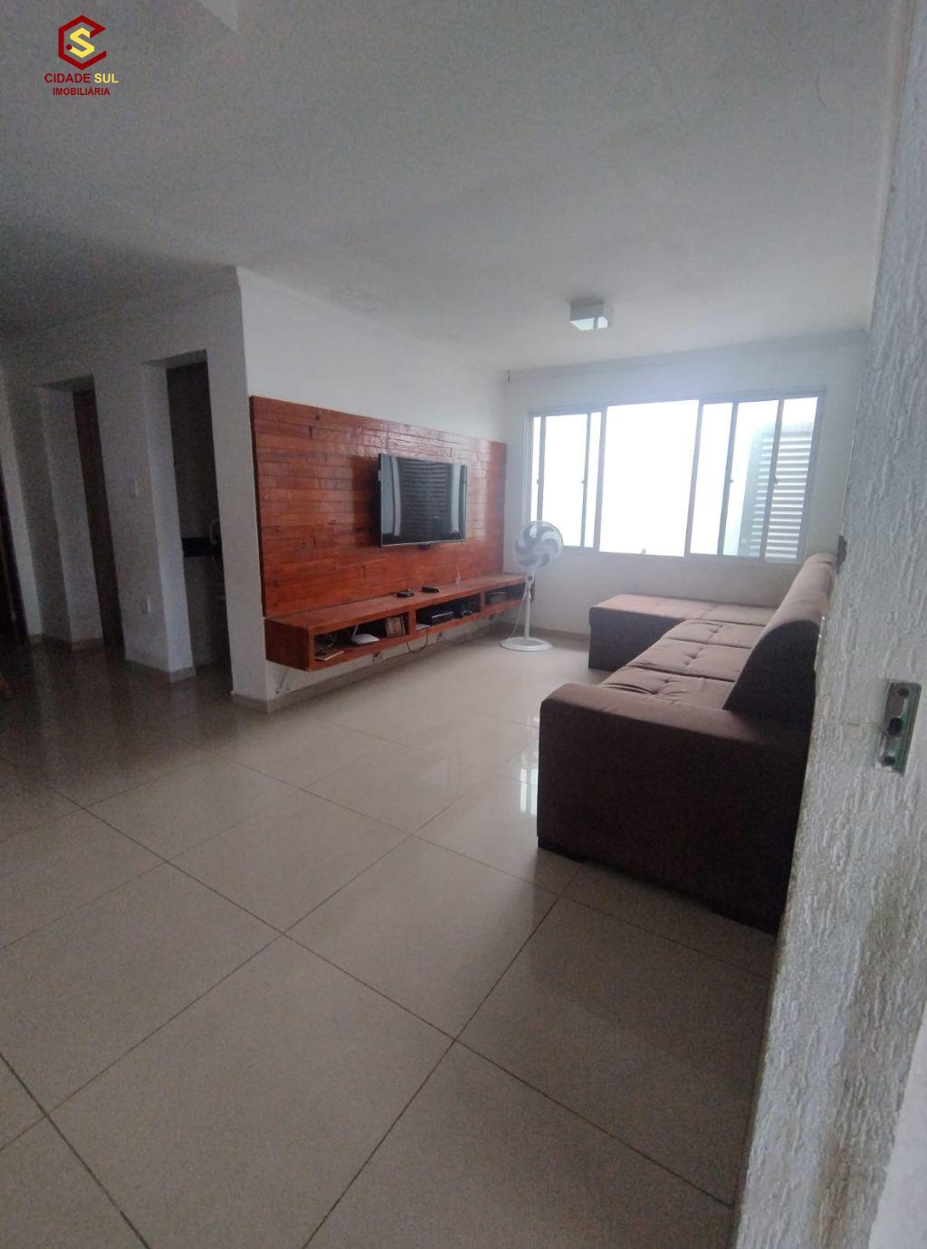Casa á venda em Colinas do Sul por 230 mil