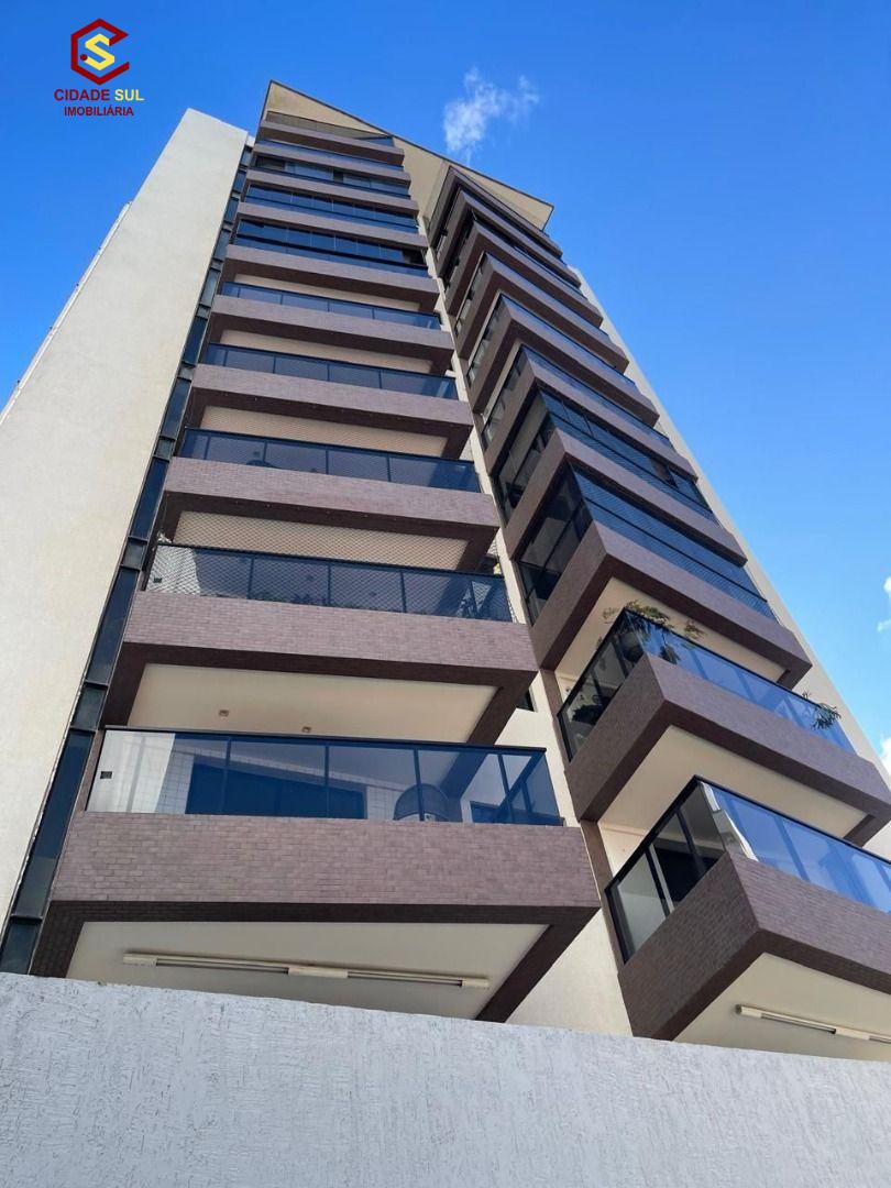 Lindo Apartamento á venda no Manaíra por R$850 Mil