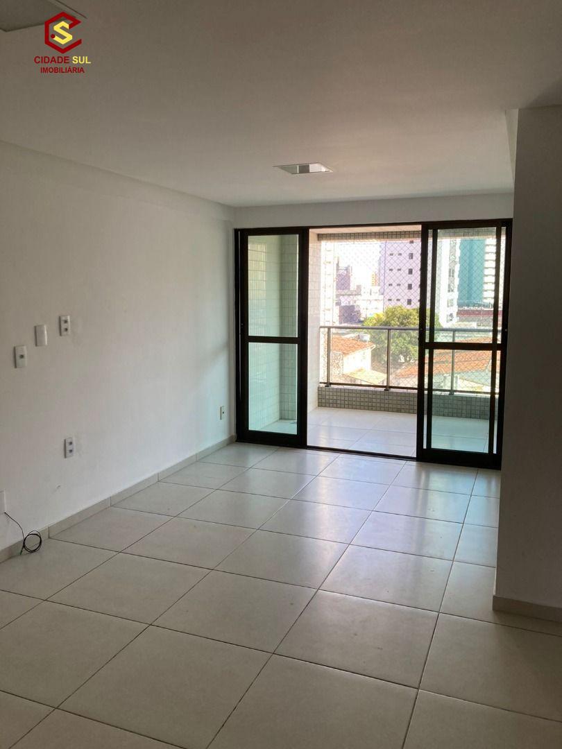 Apartamento á venda 3 quartos no Manaíra por R$730 Mil