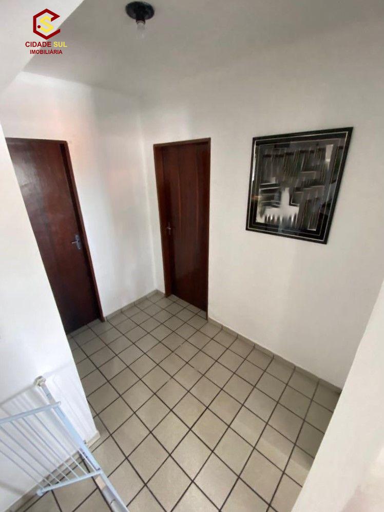 Apartamento á venda no Jardim Cidade Universitária por R$269 Mil