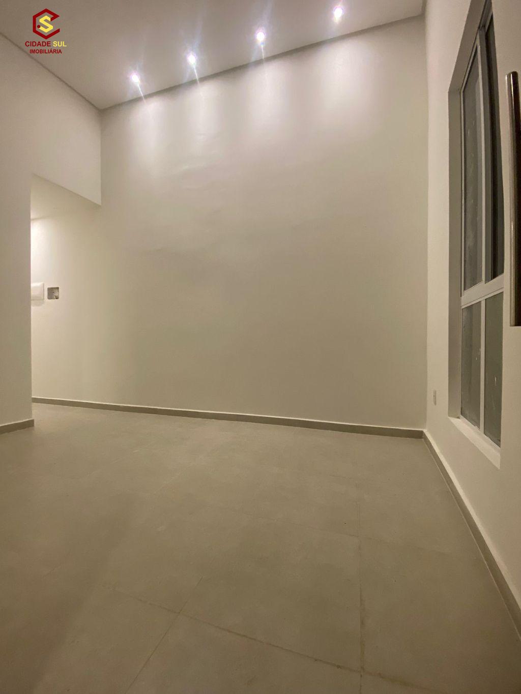 Casa á venda 2 quartos sendo um suíte no João Paulo II por R$2...