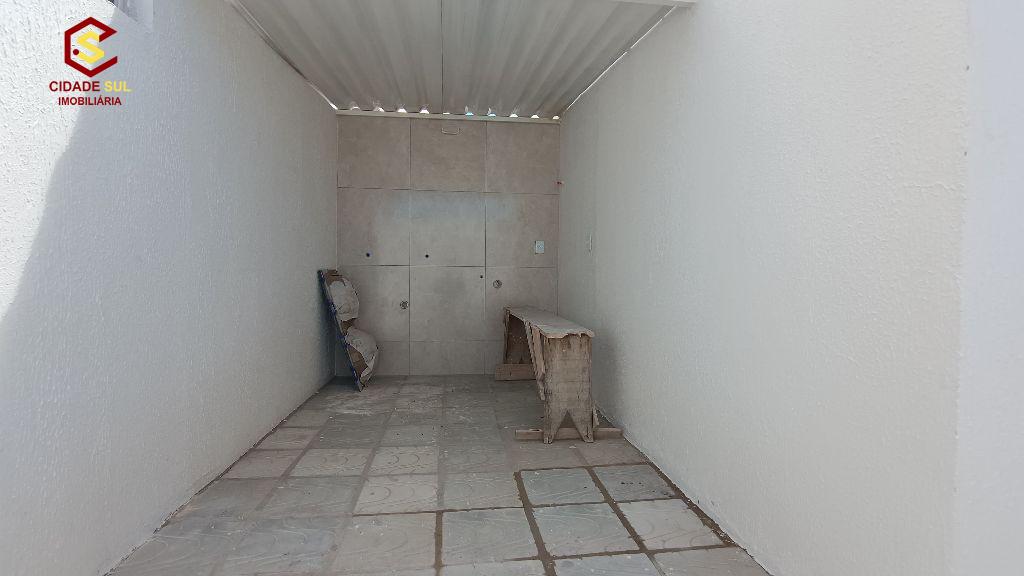 Casa á venda 2 quartos sendo um suíte por R$250 Mil no João Pa...