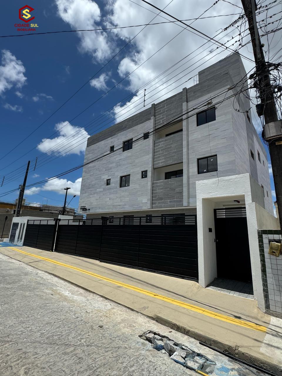 Apartamento á venda no Costa e Silva por R$165 Mil
