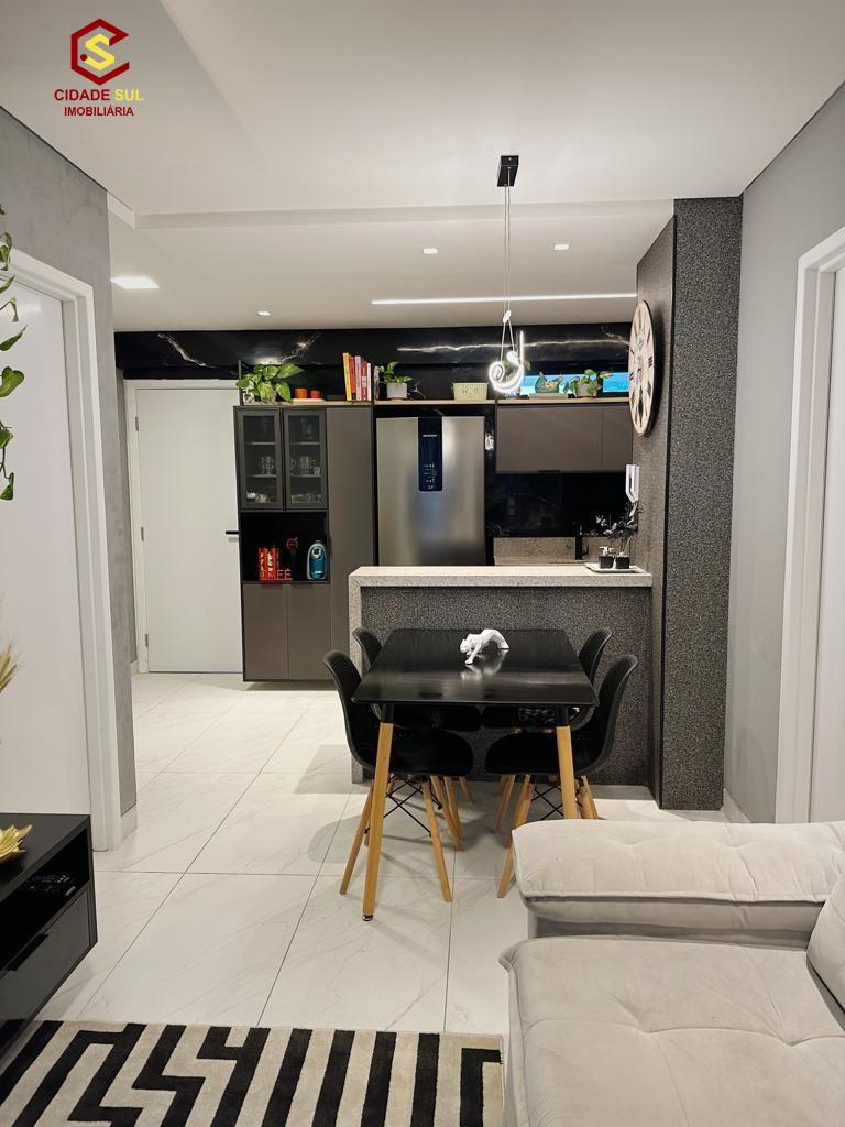 Apartamento á venda em Miramar, 2 quartos sendo um suíte por R...