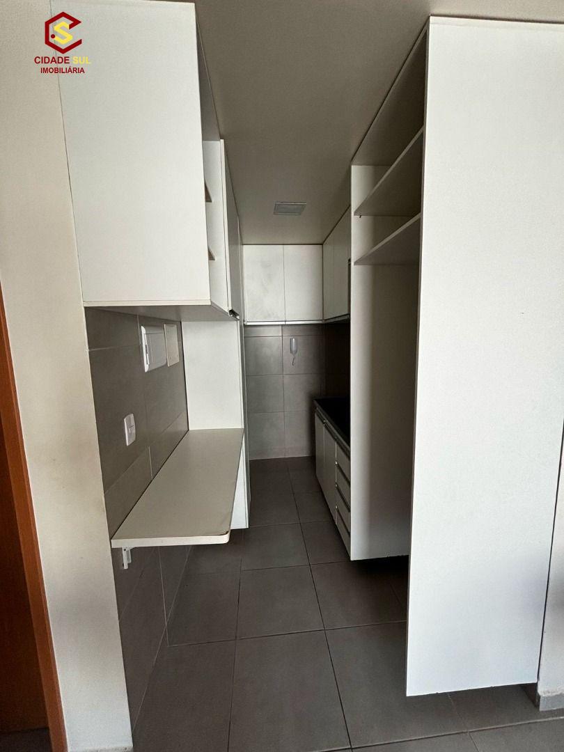 Lindo apartamento á venda em Valentina por R$160 Mil, 2 quarto...