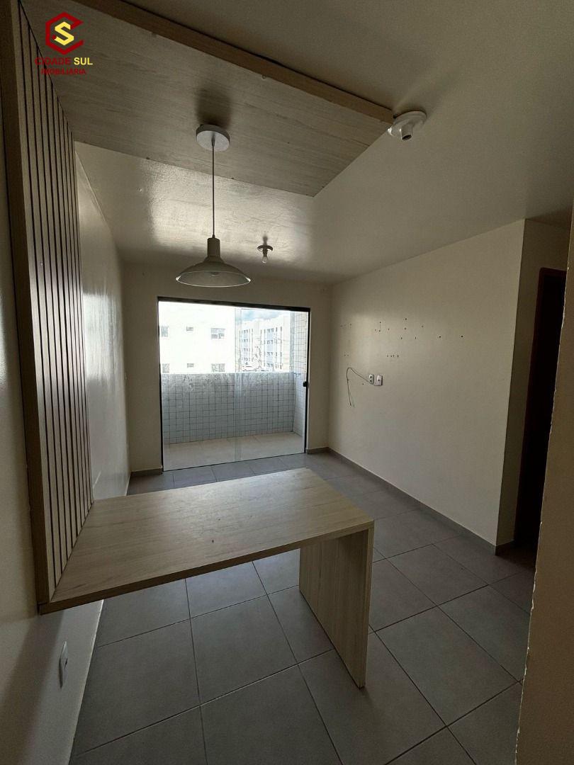 Lindo apartamento á venda em Valentina por R$160 Mil, 2 quarto...
