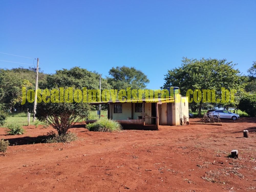 Chácara 3,58 hectares, região colégio agrícola, 16 km de Uberl...