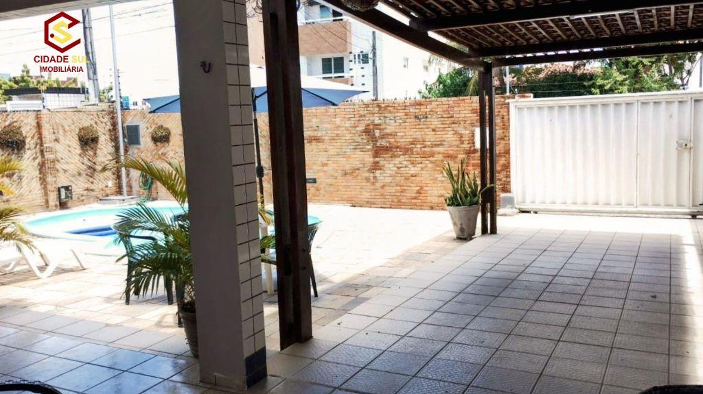 Casa Residencial á venda no Bessa por R$1.100.000,00